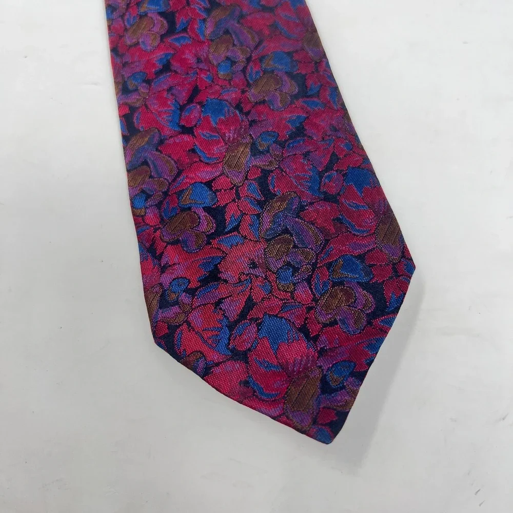 Tino Cosma 100% Silk Men's Tie Lightweight Floral Design‎ Made in Italy